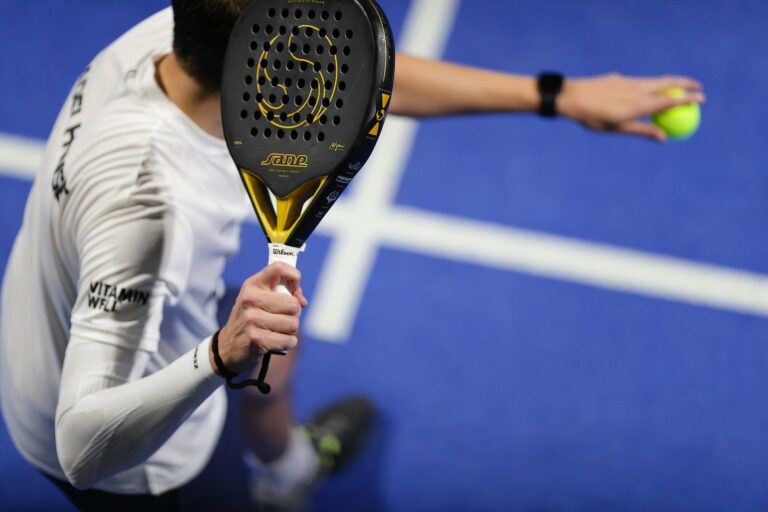 Come si gioca a Padel: le regole di gioco spiegate dai nostri esperti